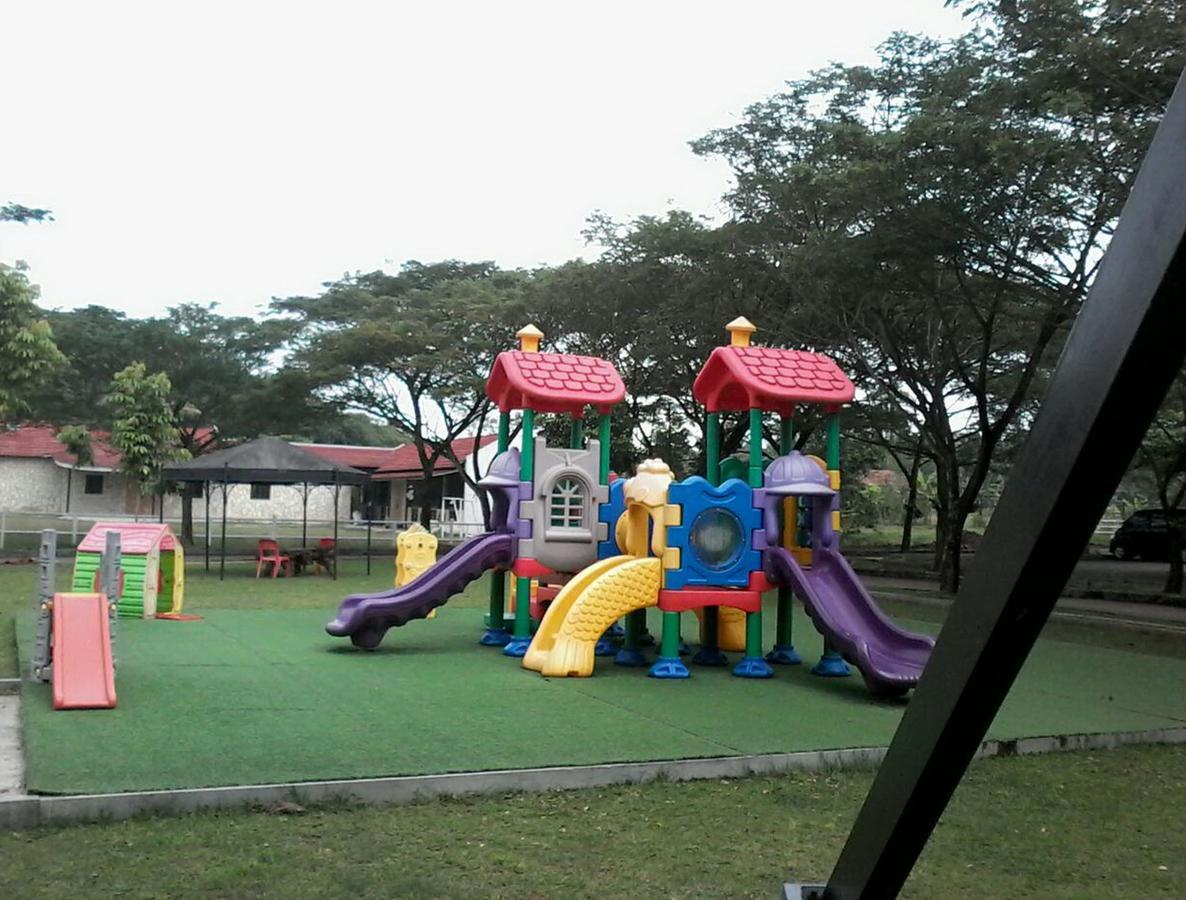 One Global Adria - Equine Estate & Resor Tangerang